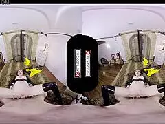 batgirl cosplay slut wants to fuck you silly in vr goggles 😈