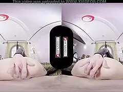 batgirl cosplay slut wants to fuck you silly in vr goggles 😈