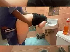 Fast Food Manager Gets Smashed in the Bathroom with Deepthroat and Doggystyle