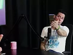 Jow Jow's gangbang fetish in elevator.