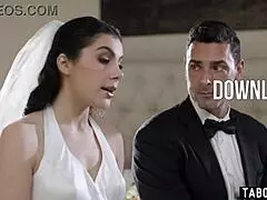 Ιταλίδα νύφη Valentina Nappi παίρνει σκληρό buttplug την ημέρα του γάμου