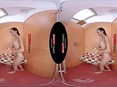 i enjoy the shower allurement with anna