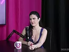 Escort amanda smell finds relationship worth!