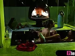 want to lick your pussy in the bath?