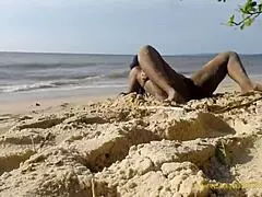 Naked Twerking Outdoors