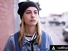 Wau! Teini Kristen Scott Nuolee Kenna Jamesin Persettä!