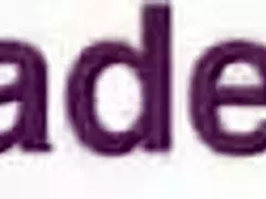 スリムな日系ブラジル美女ハニーが公共の場で4本の巨大チンポに犯される