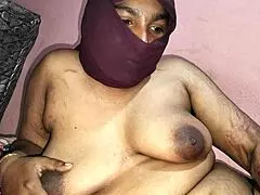 hey, while my stepdaughter rests, i sneak in to bang her big pussy