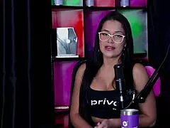 i watch no sex scenes through sheer red fabric