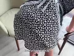 Timpul s-a oprit când a aplecat-o pe servitoare și a futut-o tare cu finalizare înăuntru