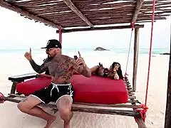 my wife found those whatsapp messages on my phone