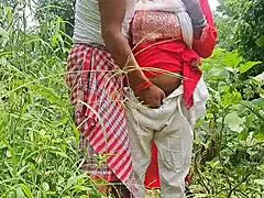 Girlfriend Having Fucking In Outdoor At The Forest