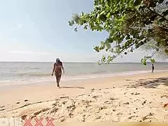 Naked Girl at Caribbean Beach Touched by Stranger After Shower