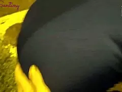 Delegate's Wife Caught Giving To Well-Endowed Guy On Goiania Street