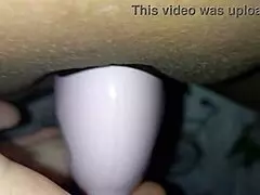 Fiquei molhadinha com sugador de clit�ris teasing