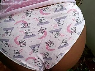 priminha gets wild at the beach house