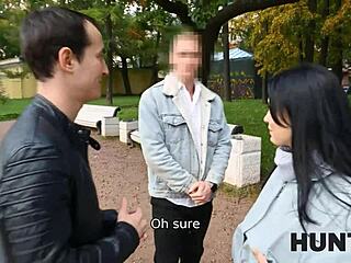 Hunt4k, ragazza succhia avidamente l’amico del fidanzato