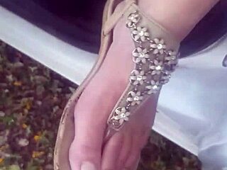 Public Sex Deal: Young Man Pays Homeless Woman for Outdoor Fun