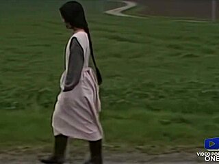 Чувак, эти французские шлюхи любят, когда их долбят в ретро сараях, знаешь?