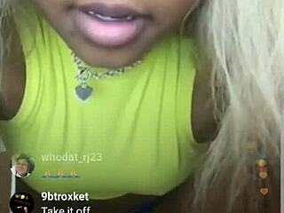 Big booty BBW twerks on Instagram live