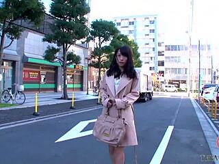 Young wife's saliva bubbles in intimate intro