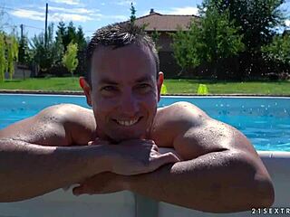 grandma irene giving rimjob 😏