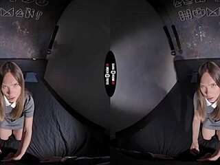 Dark room vr one way out