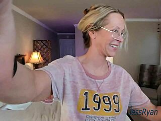 Hey, show Jess Ryan your cock during her private cam show!