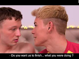 Staxus International College Episódio 1 com twink loiro em bareback hardcore e boquete com gozada