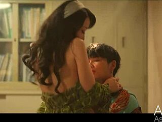 Xia Qing Zi Li Rong Rong Yi Ruo and Ai Xi Engage in Femdom Banging Outdoor Missionary Asian Masturbation Licking Doggystyle Pussy Kissing.