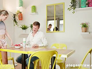 i can fuck you better than mom in doggystyle 😏