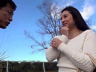 Hey, that wife Nozomi Kibimi sells her pussy-scented panties right now