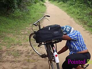 Signora locale sexy gode di un duro sesso all'aperto