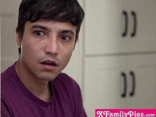 yo, aria valencia caught stepmom lolly dames banging, and stepbro's creepin' too!