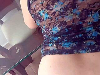 Latina sister-in-law with huge cameltoe seduces lovers in Miami?