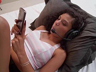 Навеждам се за таткото дилдо