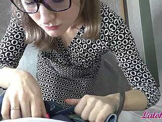 Blonde Teen Deepthroats Stranger's Cock After New Year Party