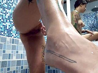 Unaware Girl Recorded During Waxing Session