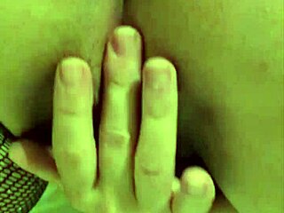 Milf Wife's Hot Pussy Masturbation
