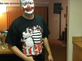 flip flop pizza bagel bites in kitchen show