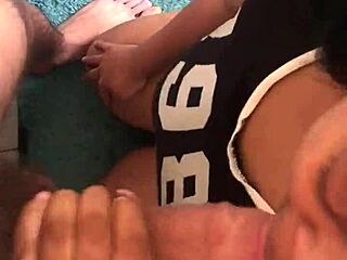 Early Morning Blowjob With Facial