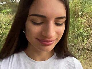 Brutal Anal Casting för Smal 19-Årig Fransk Candie JL048