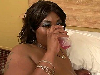 i watch naked sisters in heels fucking like passionate sluts