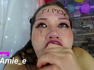 asian slut swallows huge loads deepthroat