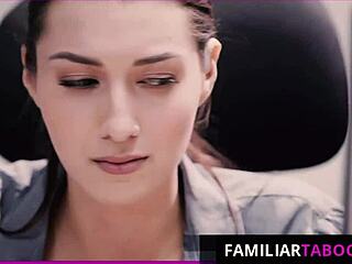 Chef stillt die Lust der einsamen Sekretärin Bella Rolland mit Mike Mancini