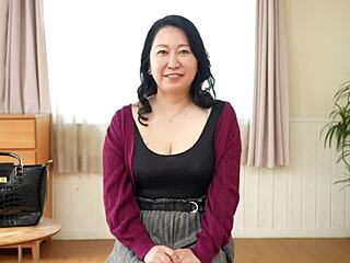 En lopeta katsomasta Yuko Ashikawan ekaa tissipanoa