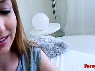 i'm takin' load off daddy's huge dik, it's so kinky and orgasmic.