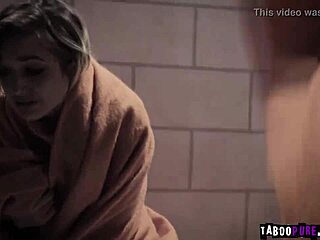 Déjà vu des inconnus baiser fort en cellule de prison ?