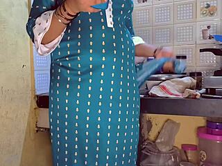 Did you see the Indian stepsister get caught blowing her boyfriend?