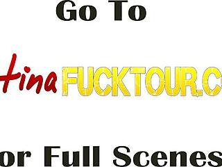 Latina Teen Twerks Ass